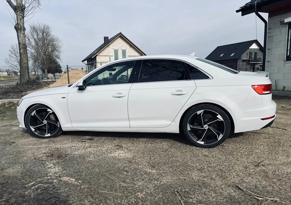 Audi A4 cena 92000 przebieg: 201000, rok produkcji 2016 z Wolsztyn małe 137